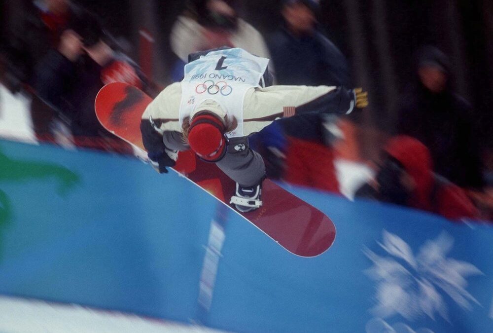 gettyimages-52841825-Snowboarder-Shannon-Dunn-for-Team-USA