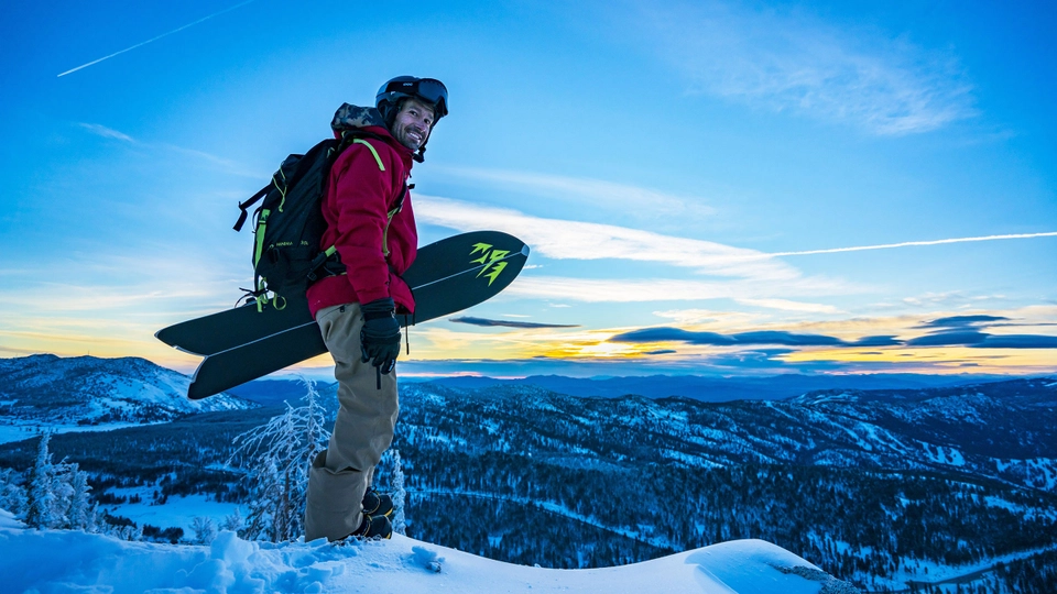 “The Gospel, According to Jeremy Jones – The polymath snowboarder has a new book about the art and philosophy of being in the mountains” by Heather Hansman via Outside