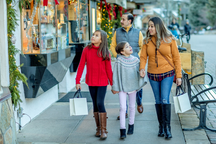 “How Retailers Can Capitalize on the 5 Types of Shoppers” by Dan Smythe and Cameron Davis via Total Retail