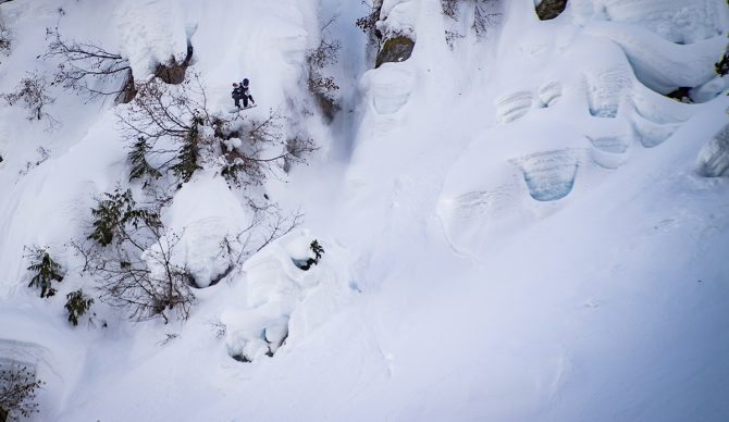 “Zoi Sadowski-Synott and Travis Rice Win the ‘Gnarliest Natural Selection Event Ever’” by via The Inertia
